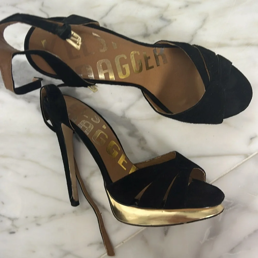 Sexy Kelsi Dagger black and gold platform heels 7‎